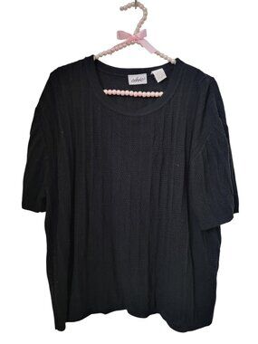 Chic Size 3X Black Short Sleeve Sweater with Ribbed/Textured Knit Pattern